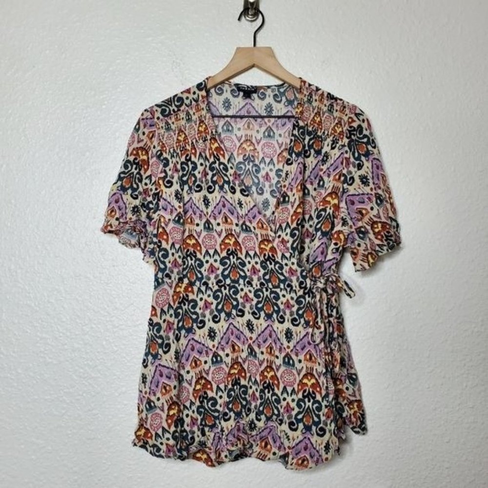 Torrid Ikat Gauze Smocked Surplice Light Stone Grey Blouse Size 1